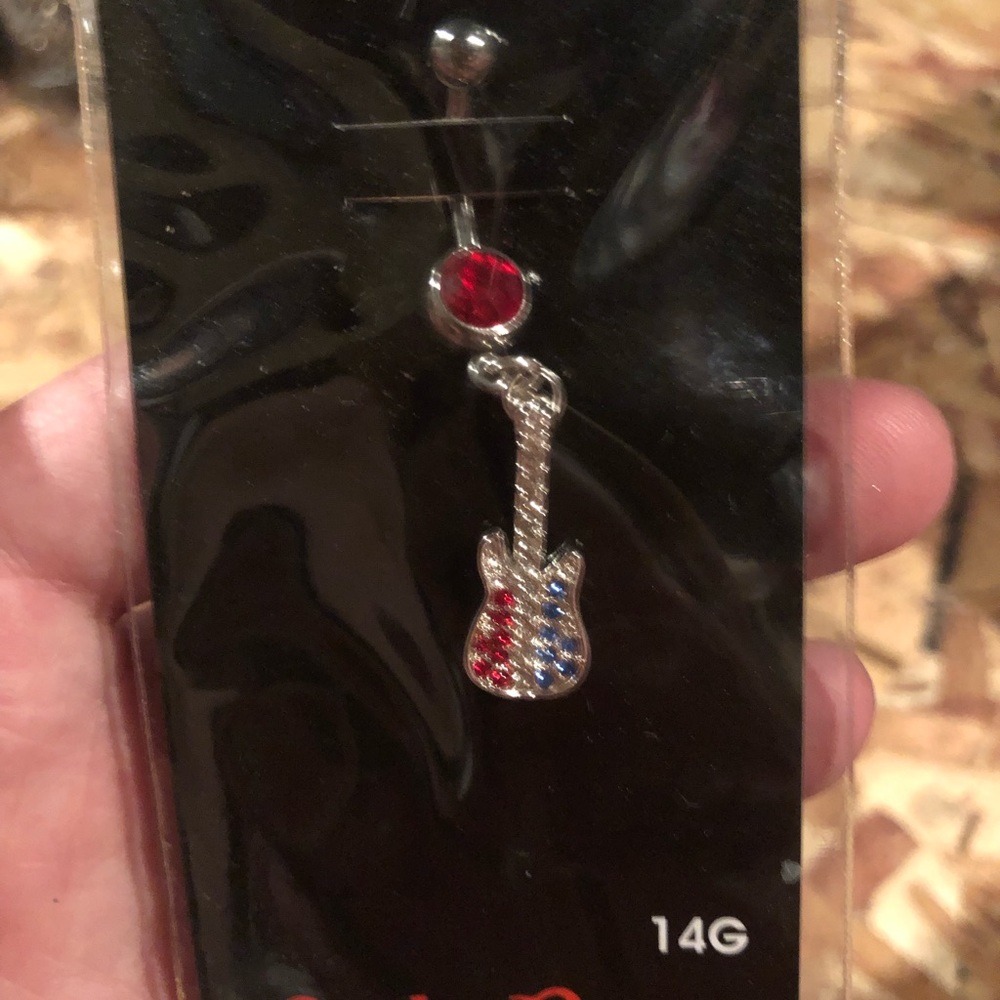 Belly button ring